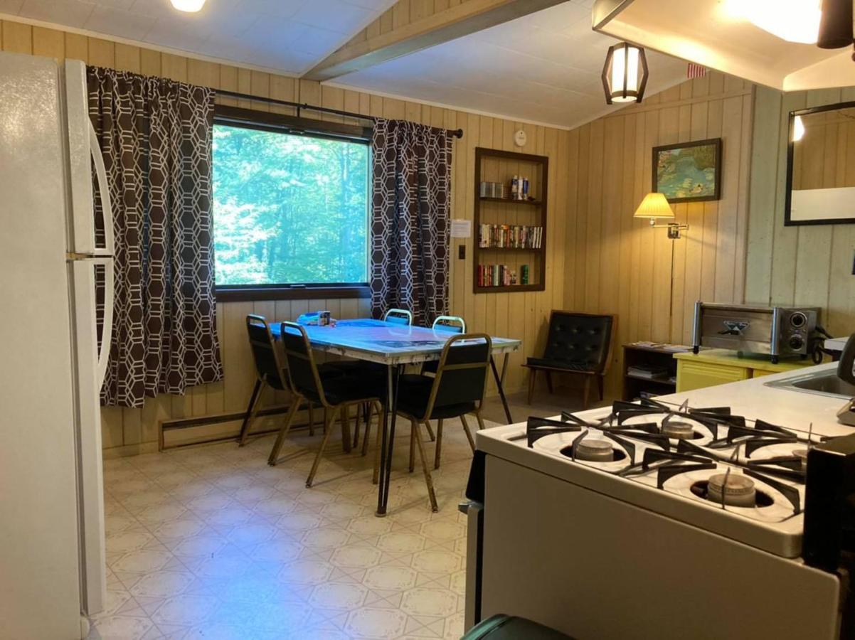 Musky Joe'S Twin Pines Resort New Post Εξωτερικό φωτογραφία
