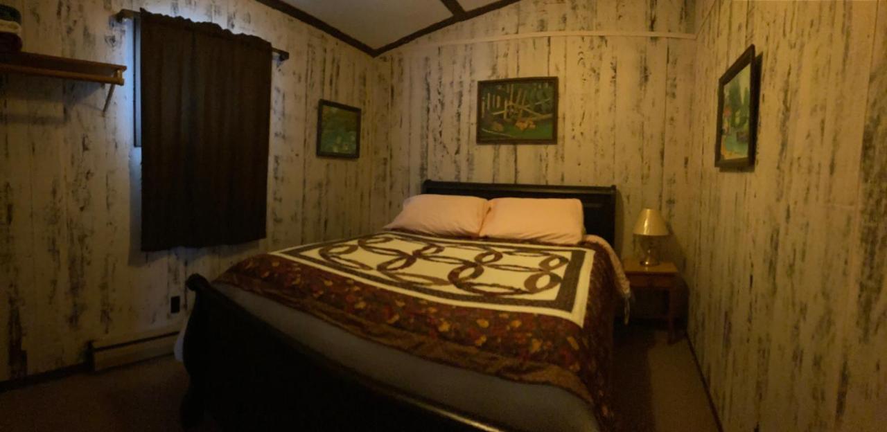 Musky Joe'S Twin Pines Resort New Post Εξωτερικό φωτογραφία