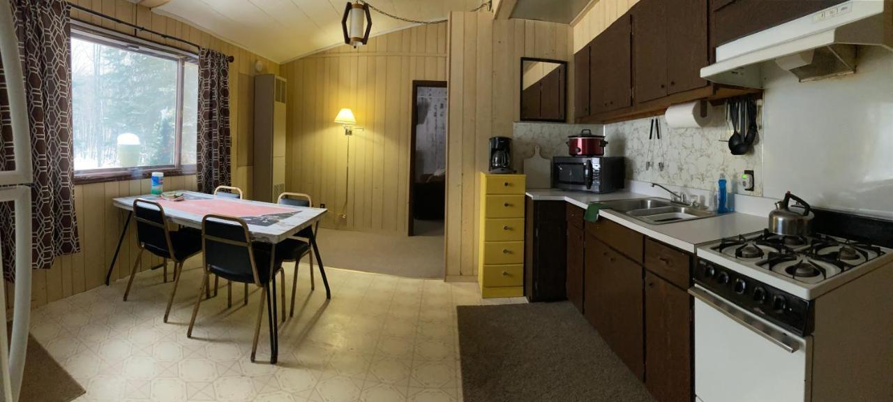 Musky Joe'S Twin Pines Resort New Post Εξωτερικό φωτογραφία