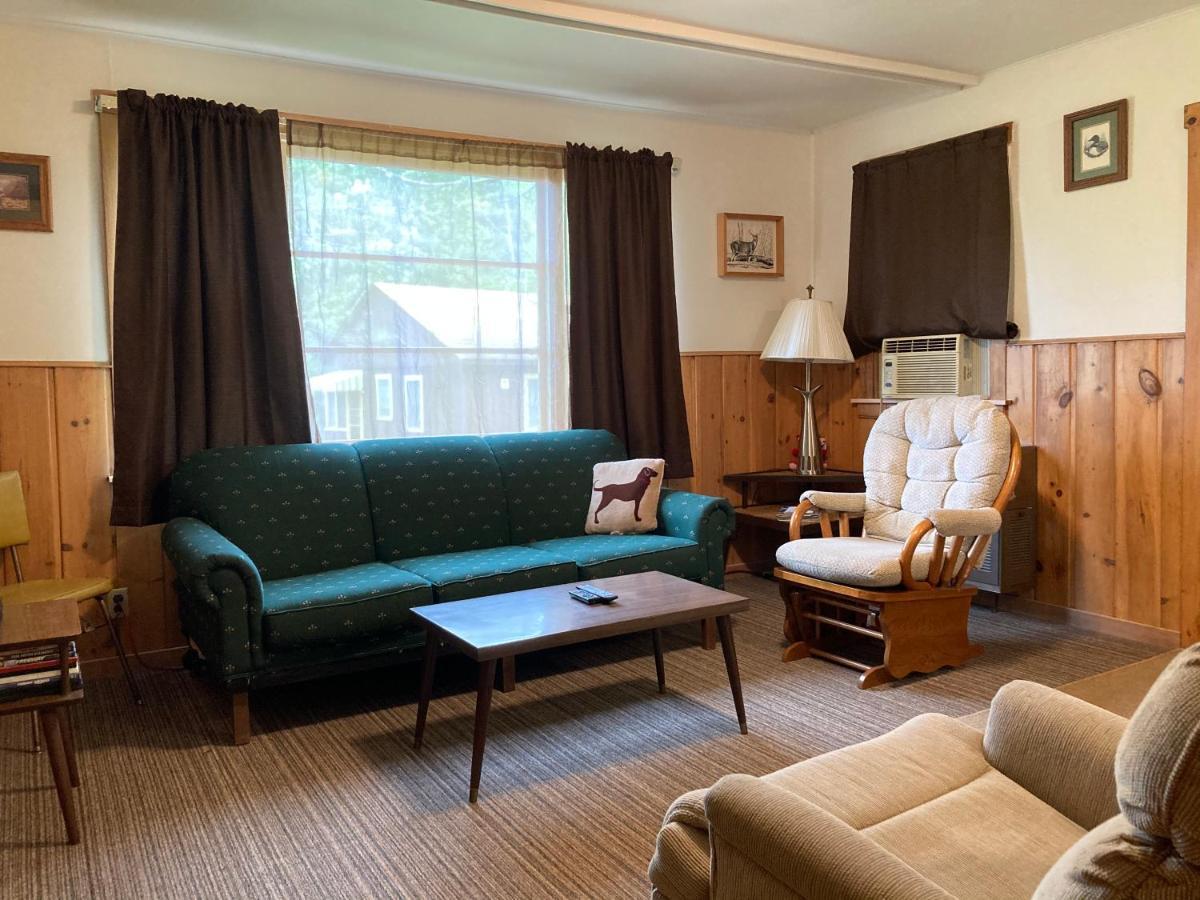 Musky Joe'S Twin Pines Resort New Post Εξωτερικό φωτογραφία