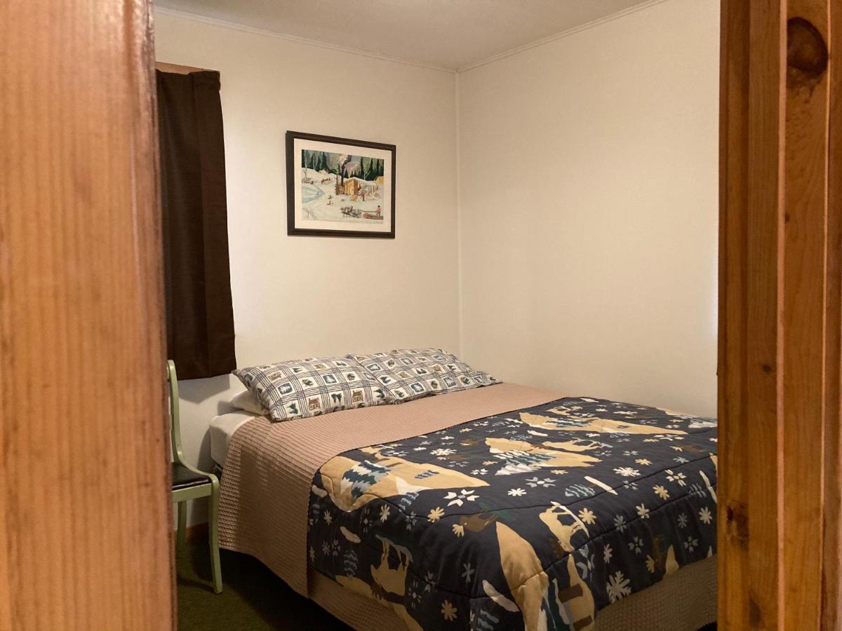 Musky Joe'S Twin Pines Resort New Post Εξωτερικό φωτογραφία