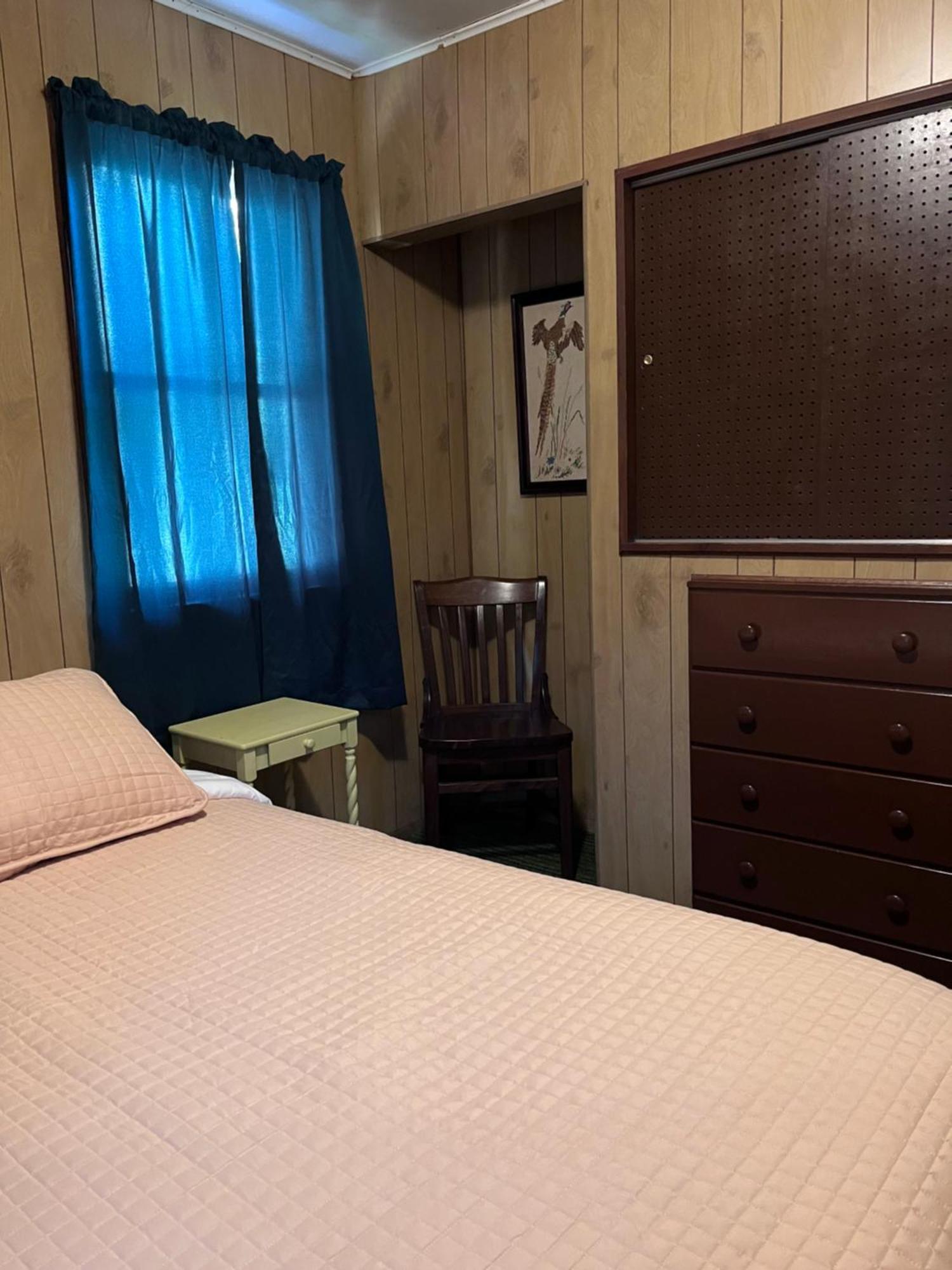 Musky Joe'S Twin Pines Resort New Post Εξωτερικό φωτογραφία