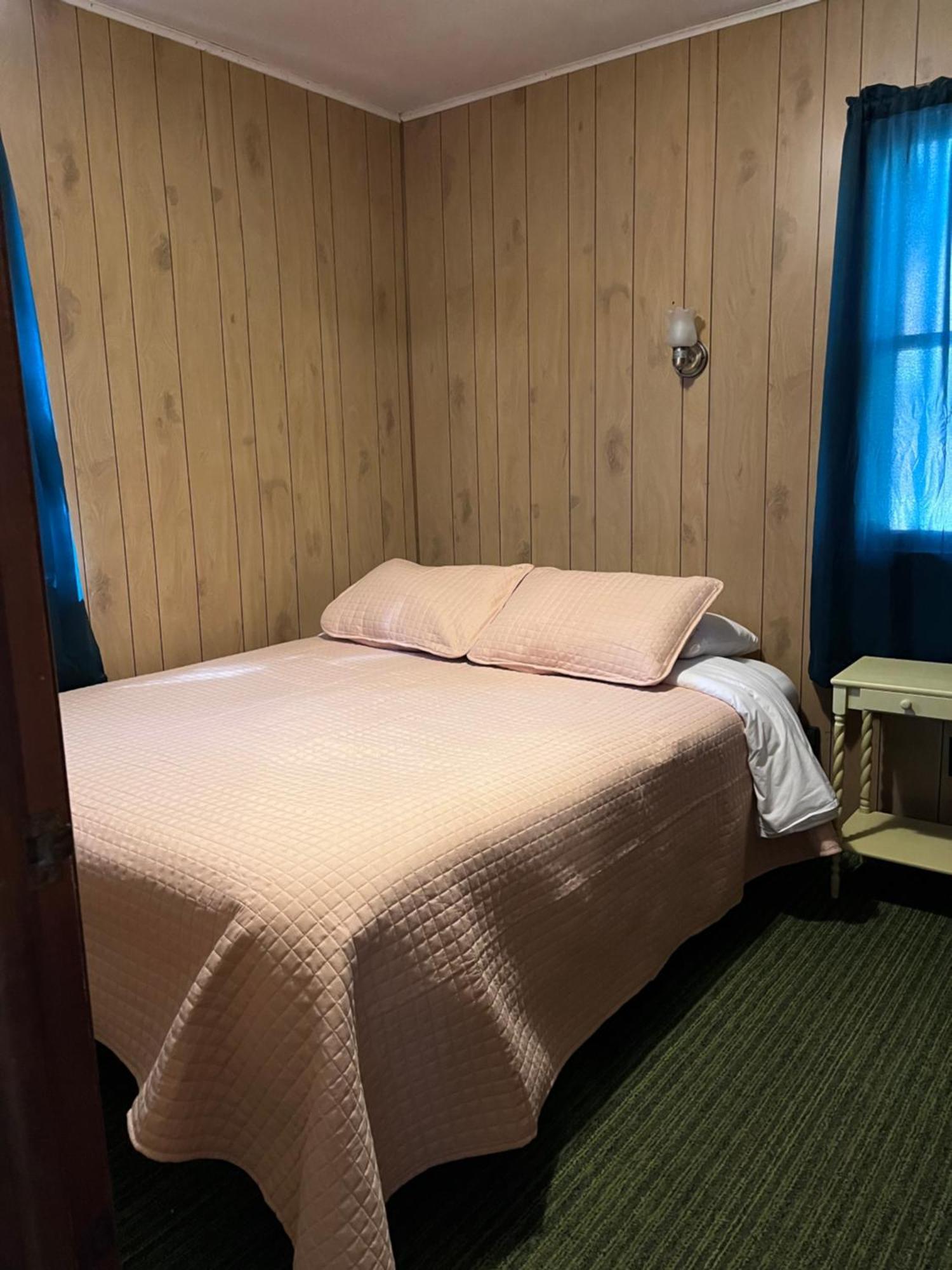 Musky Joe'S Twin Pines Resort New Post Εξωτερικό φωτογραφία